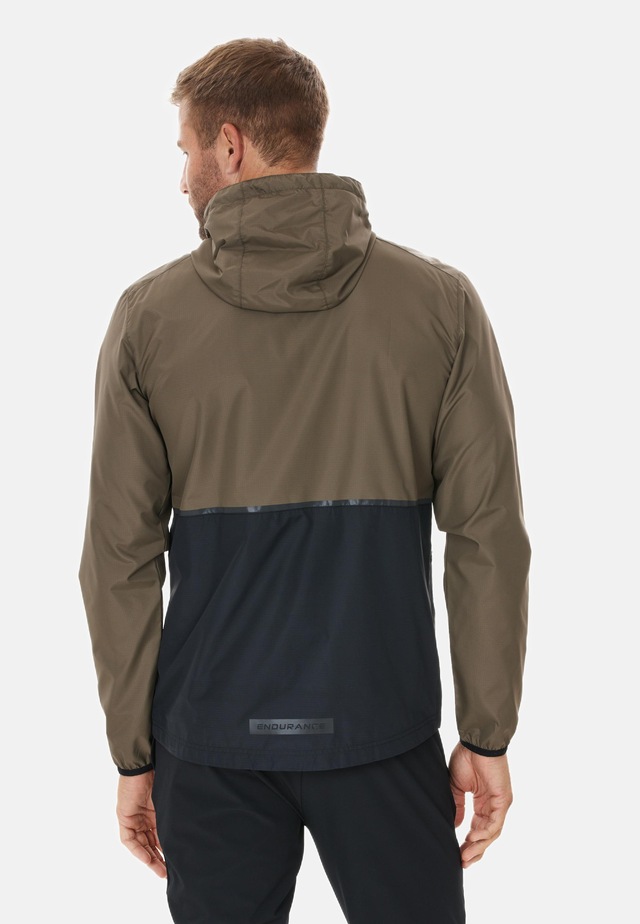 ENDURANCE Outdoorjacke »Hugoee« aus winddichtem Material