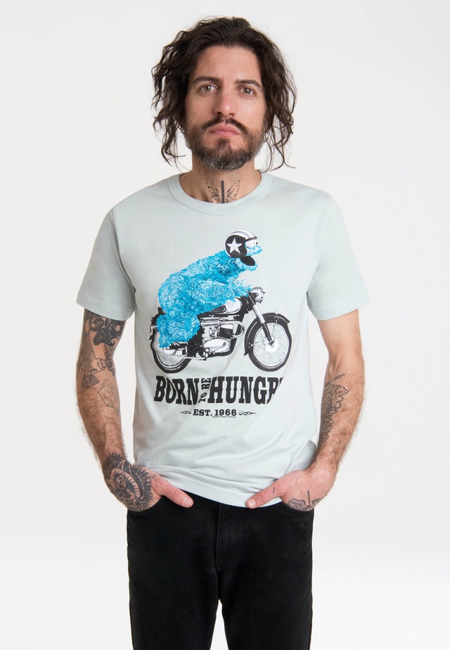 LOGOSHIRT T-Shirt »Sesamstraße - Krümelmonster Motorrad« mit lizenziertem Print