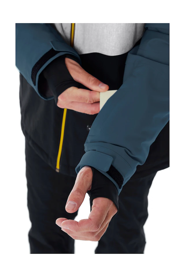 Killtec Skijacke »KSW 45 MN SKI JCKT« Trendige, wasserdichte Skijacke mit abnehmbarer Kapuze und Schneefang