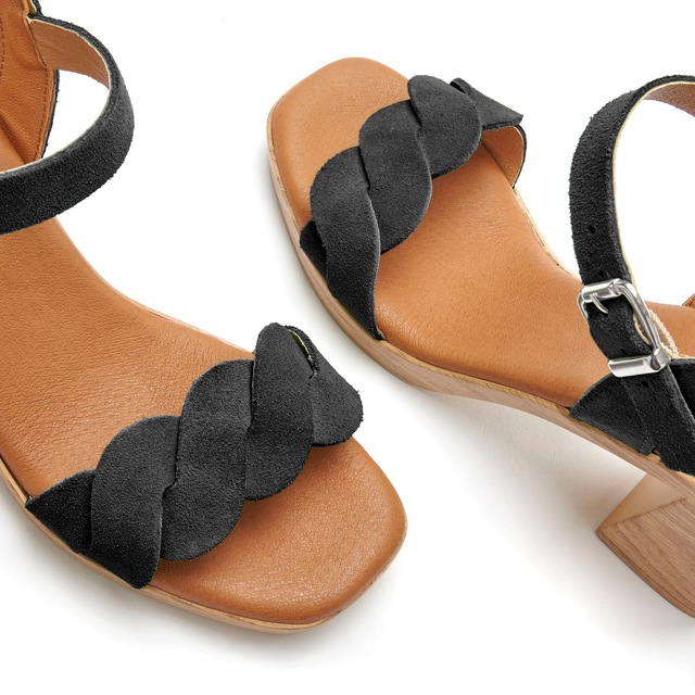 LASCANA Riemchensandalette »Sandale, Sandalette, Sommerschuh« aus weichem Leder mit Blockabsatz