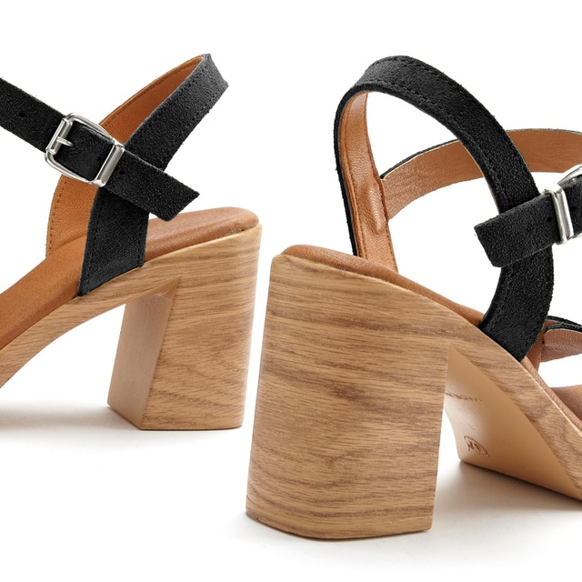 LASCANA Riemchensandalette »Sandale, Sandalette, Sommerschuh« aus weichem Leder mit Blockabsatz