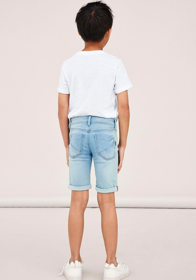 Name It »NKMSILAS SLIM DNM L SHORT« Baumwollmischung, Stretch, Umschlagsaum