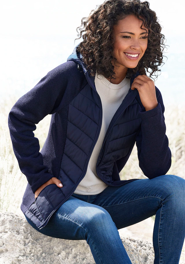 Vivance Steppjacke mit Kapuze mit Strickfleece-Ärmeln
