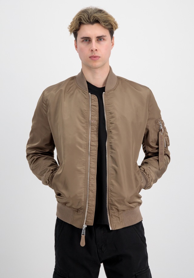Alpha Industries Bomberjacke »MA-1 VF Light«