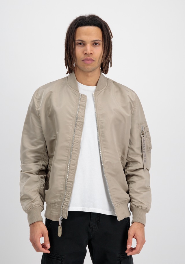 Alpha Industries Bomberjacke »MA-1 VF Light«