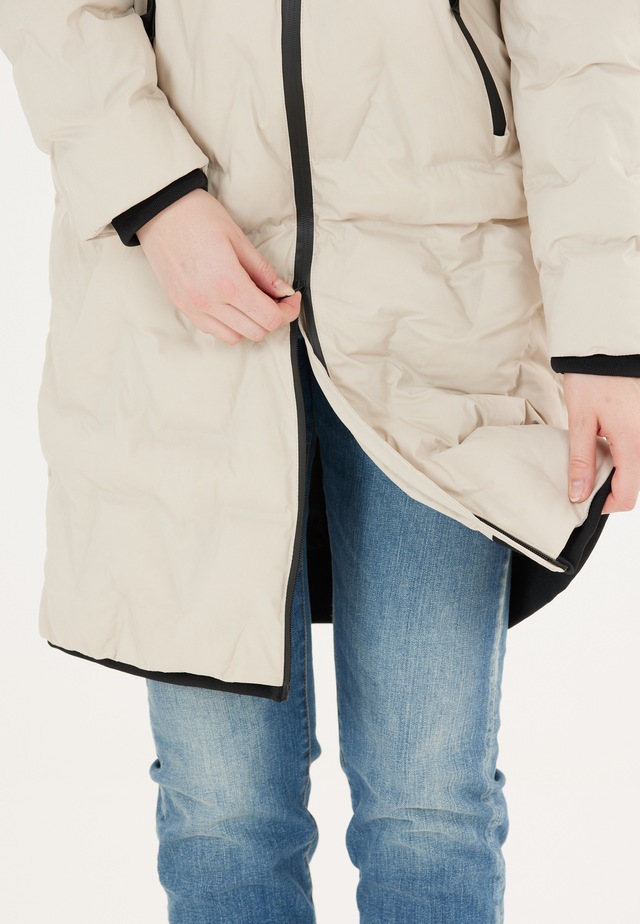 WEATHER REPORT Steppjacke »Fosteras« mit praktischem Kinnschutz