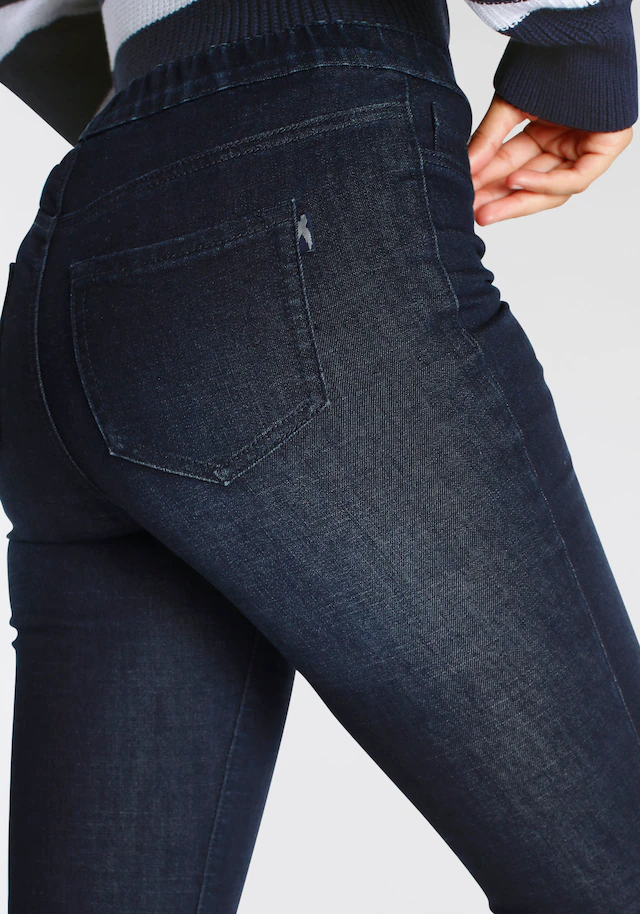 Arizona Jeansjeggings »mit leichtem Thermo Effekt« extra-eng geschnitten, hohe Leibhöhe, mit Coinpocket