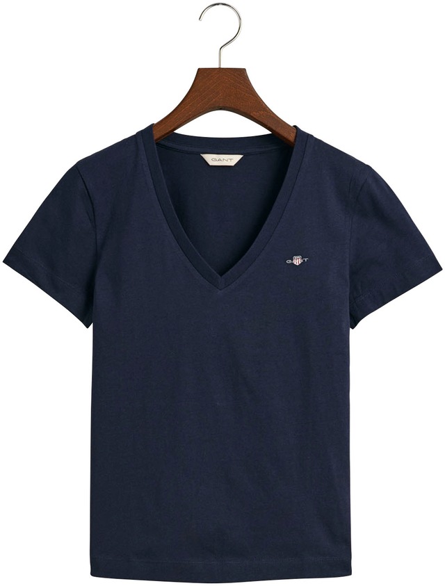 Gant T-Shirt »REG SHIELD KA V-NECK T-SHIRT« mit einer kleinen Logostickerei auf der Brust