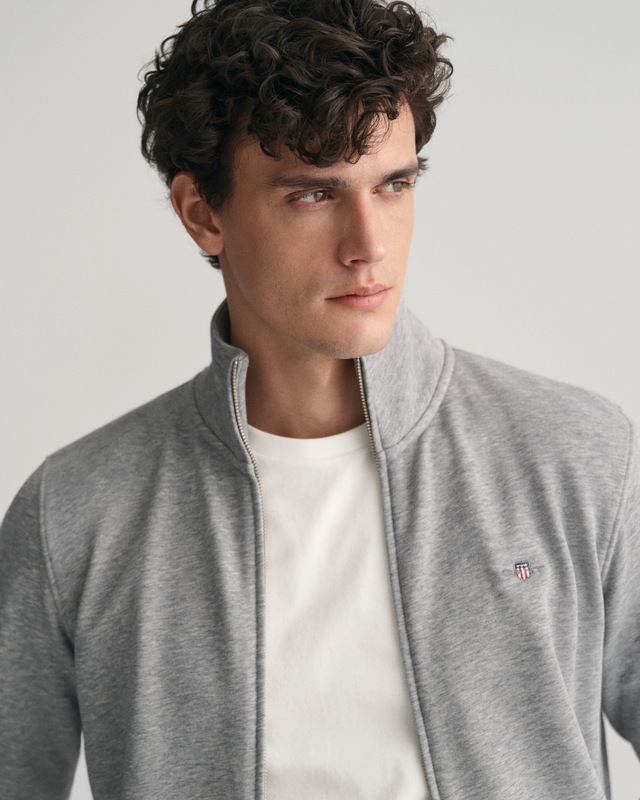 Gant Sweatjacke »REG SHIELD FULL ZIP SWEAT« mit Logostickerei auf der Brust