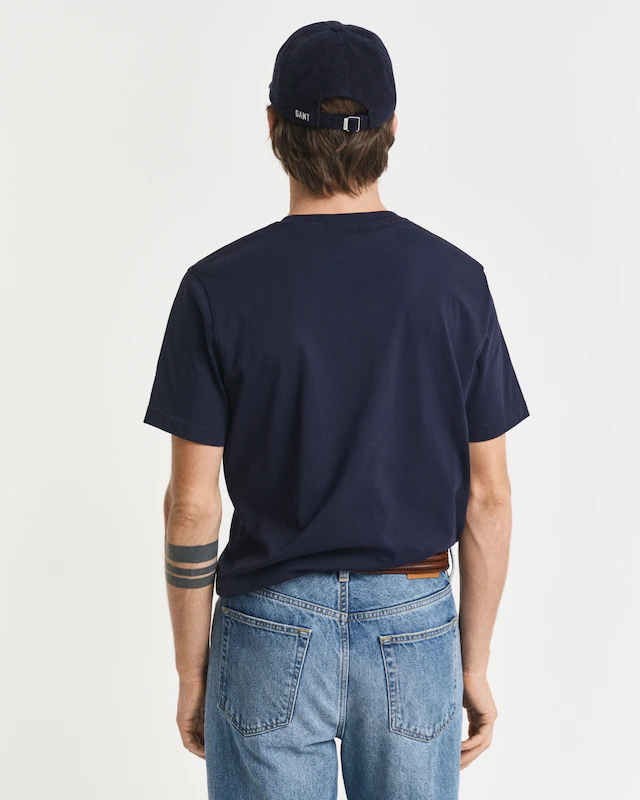 Gant T-Shirt »REG ARCHIVE SHIELD EMB SS T-SHIRT« von dem Archiv aus den 1980er-Jahren inspiriert