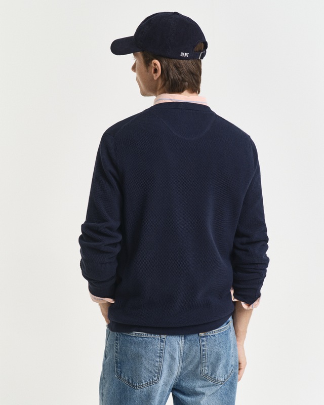 Gant Rundhalspullover »COTTON PIQUE C-NECK« mit Logostickerei auf der Brust