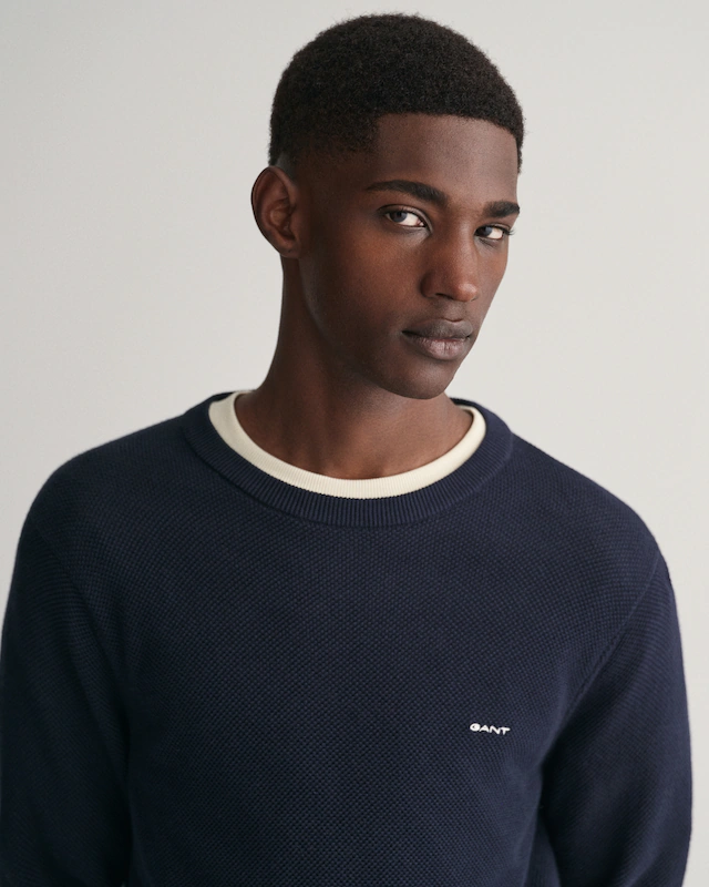 Gant Rundhalspullover »COTTON PIQUE C-NECK« mit Logostickerei auf der Brust
