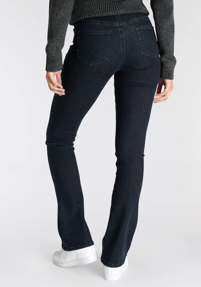 Arizona Bootcut-Jeans »Ultra Soft« elastische Passform, ausgestellte Beinform, hohe Leibhöhe