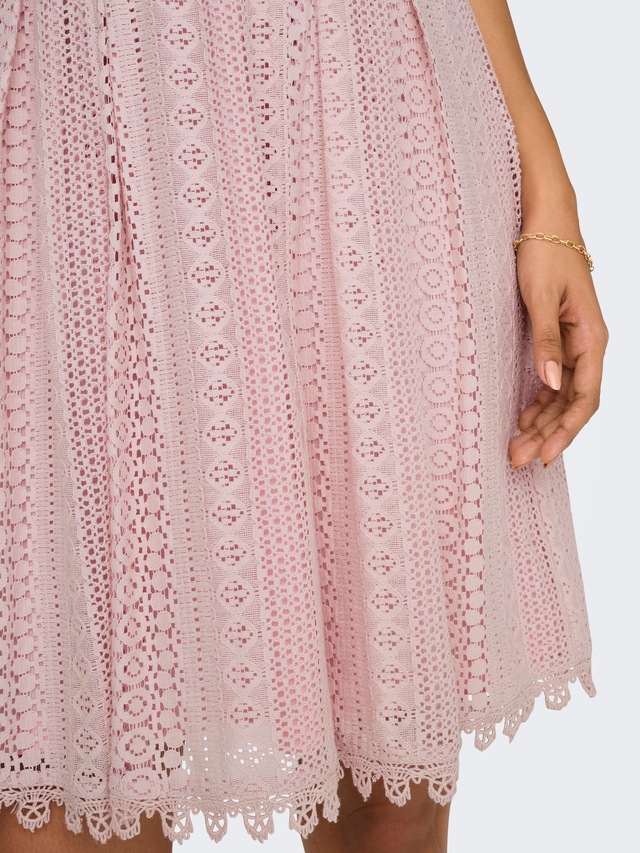 ONLY Trägerkleid »ONLHELENA – Trägerkleid aus Baumwolle für den Sommer« Baumwolle, regular fit, V-Ausschnitt