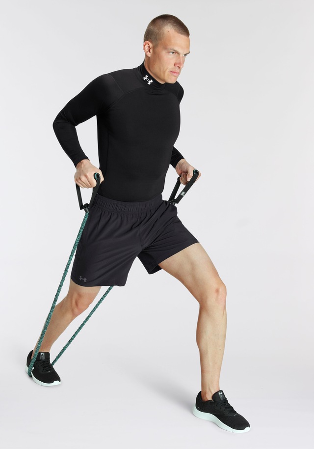 Under Armour® Trainingsshirt »UA CG ARMOUR COMP MOCK« Langarm-Ausführung, mit Stehkragen, schnell trocknend, atmungsaktiv