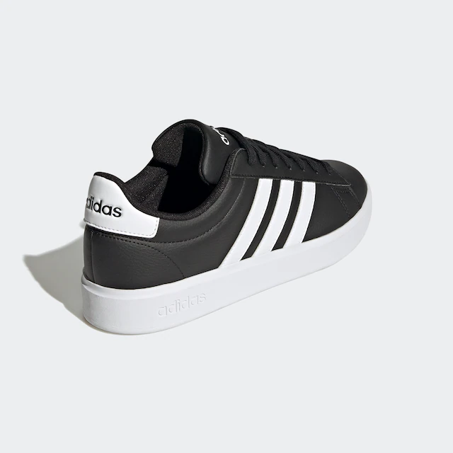 adidas Sportswear Sneaker »GRAND COURT CLOUDFOAM COMFORT« Design auf den Spuren des adidas Superstar
