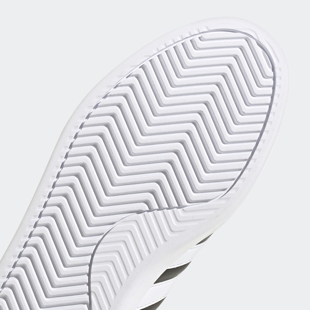 adidas Sportswear Sneaker »GRAND COURT CLOUDFOAM COMFORT« Design auf den Spuren des adidas Superstar