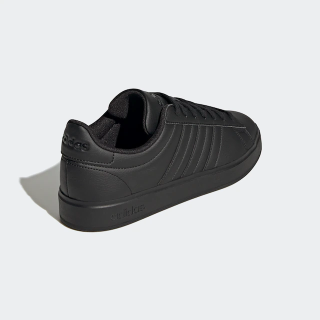 adidas Sportswear Sneaker »GRAND COURT CLOUDFOAM COMFORT« Design auf den Spuren des adidas Superstar