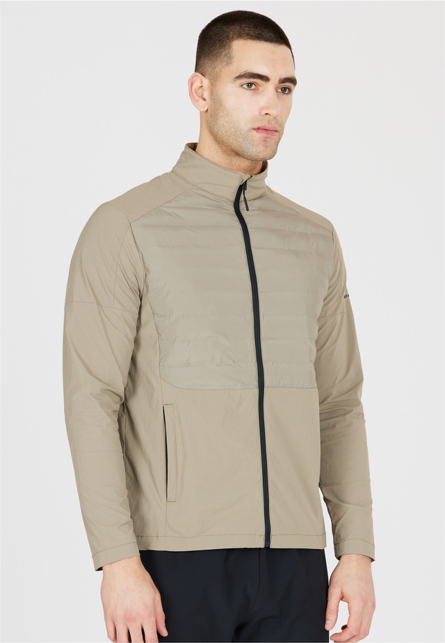 ENDURANCE Laufjacke »Benst« aus winddichtem Material