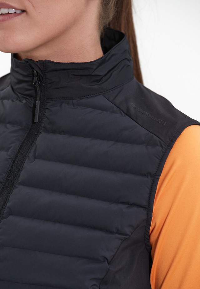 ENDURANCE Funktionsweste »Beistyla« mit hochwertiger Primaloft®-Isolation