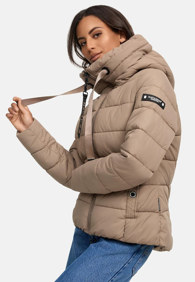 Navahoo Steppjacke »Amayaa« mit Kapuze stylische Damen Winterjacke mit coolen Applikationen