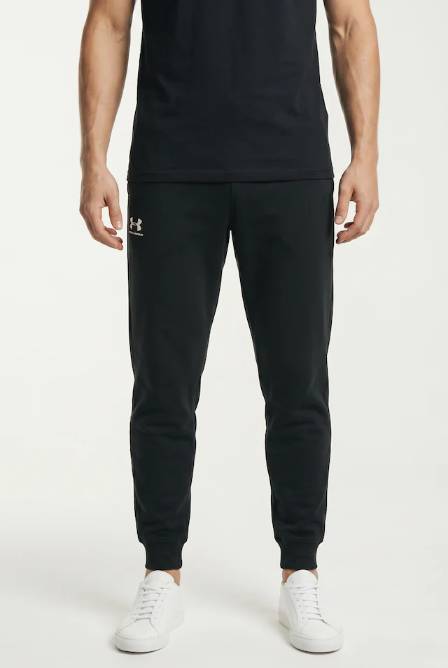 Under Armour® Jogginghose »UA Rival Fleece Jogginghose« aus Baumwolle und Polyester, mit elastischem Bund