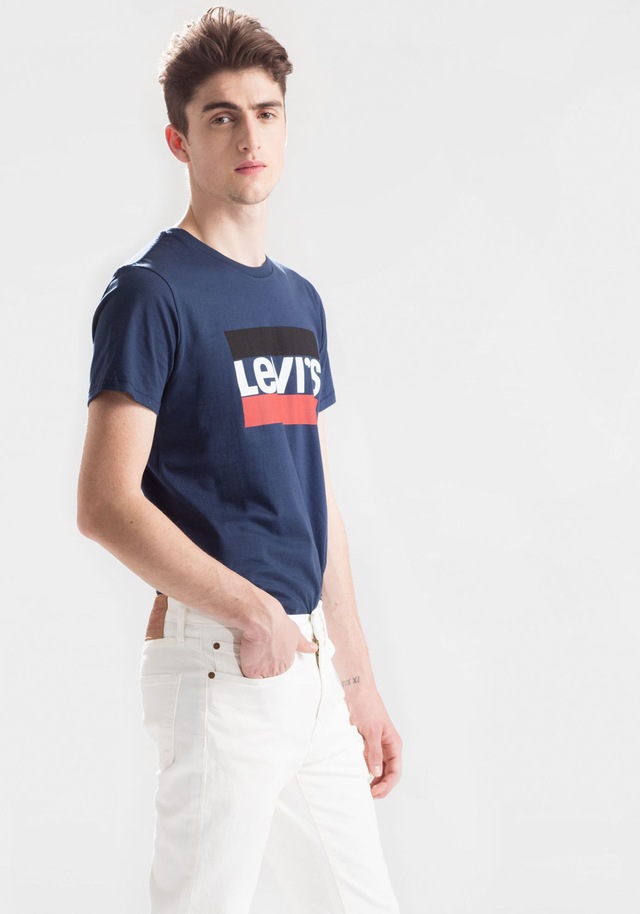 Levi's® T-Shirt mit großem Logoprint