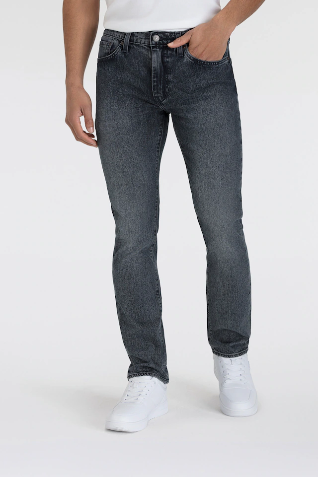 Levi's® »512 Slim Taper Fit« mit Markenlabel