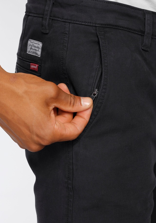 Levi's® Chinohose »LE XX CHINO SLIM TAPER« mit Markenlogo