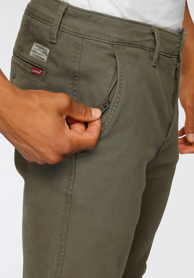 Levi's® Chinohose »LE XX CHINO SLIM TAPER« mit Markenlogo