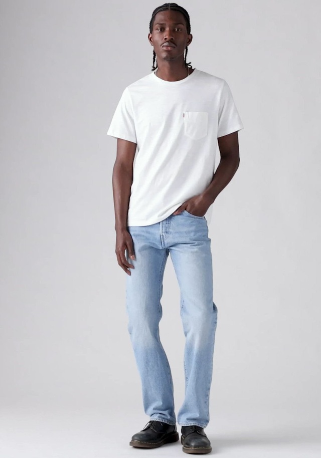 Levi's® T-Shirt »CLASSIC POCKET TEE« mit aufgesetzter Brusttasche