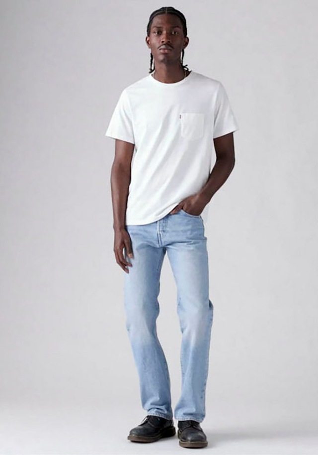 Levi's® T-Shirt »CLASSIC POCKET TEE« mit aufgesetzter Brusttasche