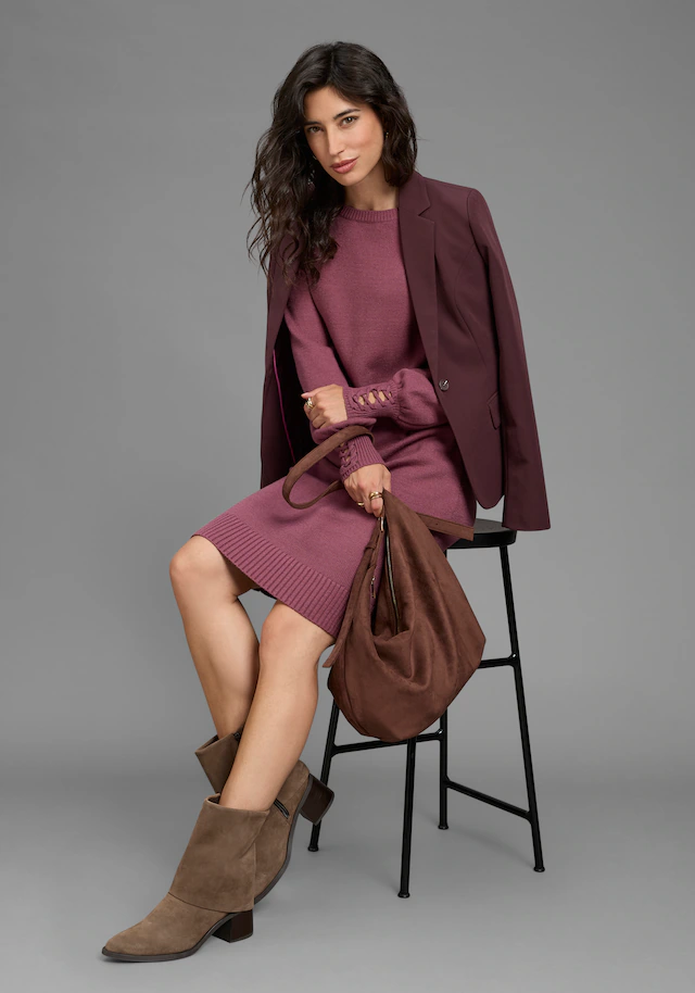 Laura Scott Strickkleid mit Schnürdetail aus Viskosemischung