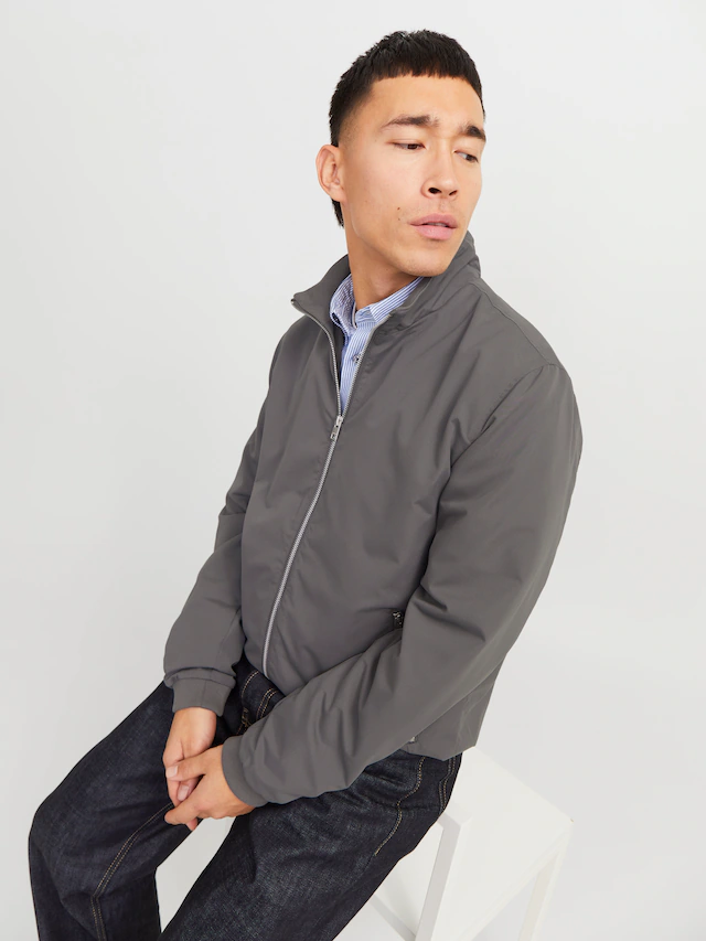 Jack & Jones Blouson »JJERUSH Stylisch, funktional, ideal für Herbst, pflegeleicht« ohne Kapuze mit stylischem Stehkragen