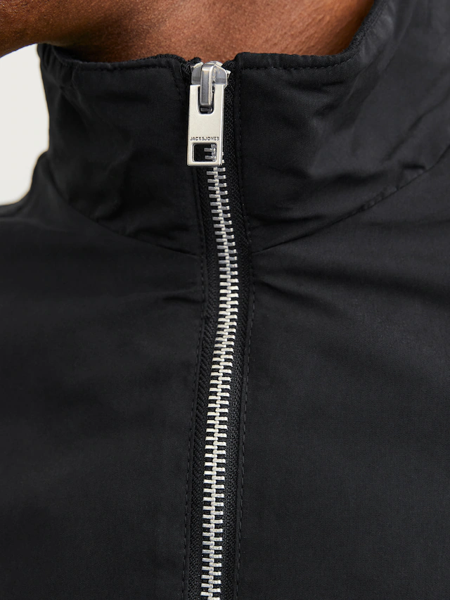 Jack & Jones Blouson »JJERUSH Stylisch, funktional, ideal für Herbst, pflegeleicht« ohne Kapuze mit stylischem Stehkragen