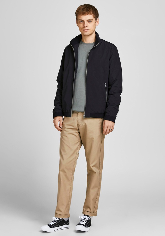 Jack & Jones Blouson »JJERUSH Stylisch, funktional, ideal für Herbst, pflegeleicht« ohne Kapuze mit stylischem Stehkragen