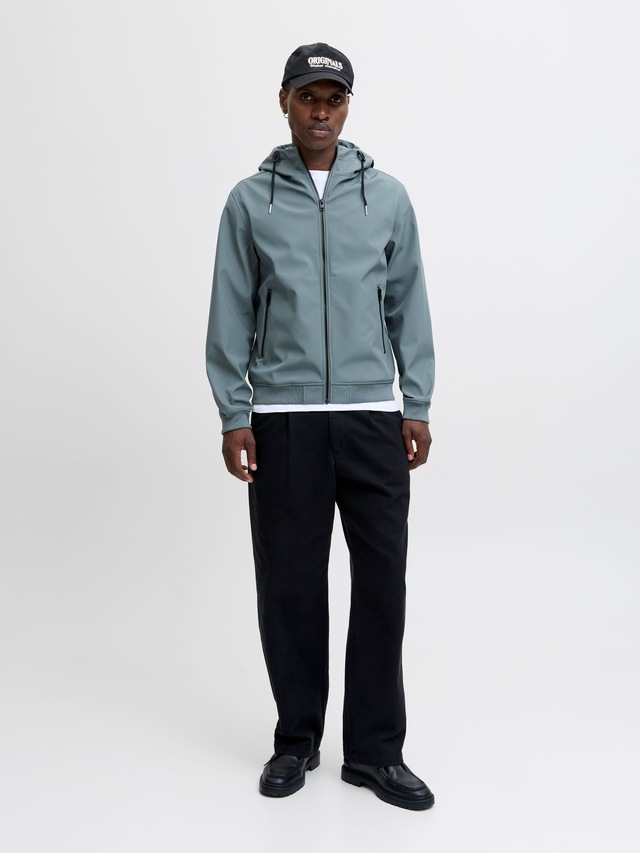 Jack & Jones Softshelljacke »JJEBASIC mit wasserabweisender Funktion« mit Kapuze Kunstfaser, regular fit