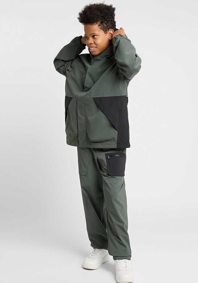 Jack Wolfskin Outdoorjacke »TEEN 2L JACKET Y« mit Kapuze mit Kapuze, für Jugendliche, atmungsaktiv, winddicht, wasserdicht