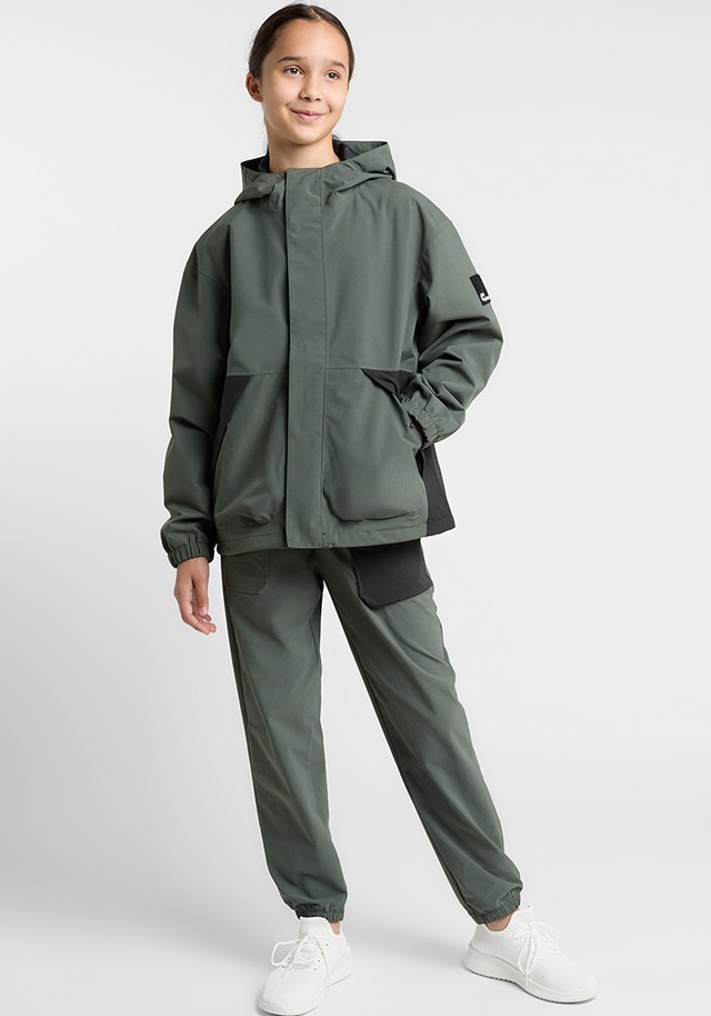 Jack Wolfskin Outdoorjacke »TEEN 2L JACKET Y« mit Kapuze mit Kapuze, für Jugendliche, atmungsaktiv, winddicht, wasserdicht