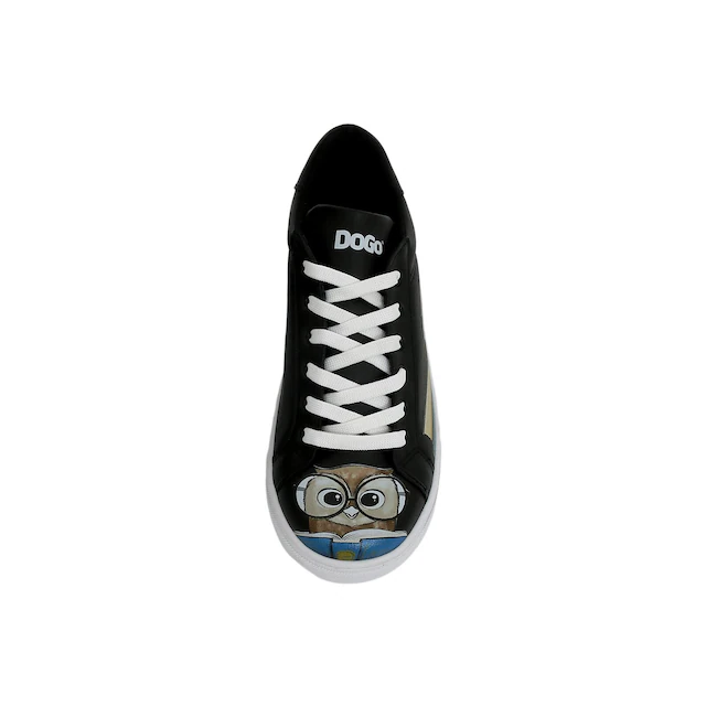 DOGO Sneaker »Ace Low-Top Sneaker Best Of Tweety And Sylvester Black Damen« Handgefertigt