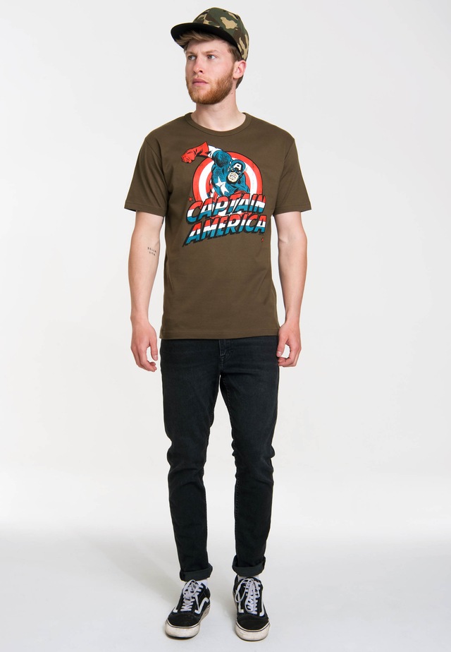 LOGOSHIRT T-Shirt »Marvel Comics« mit lizenzierten Originaldesign