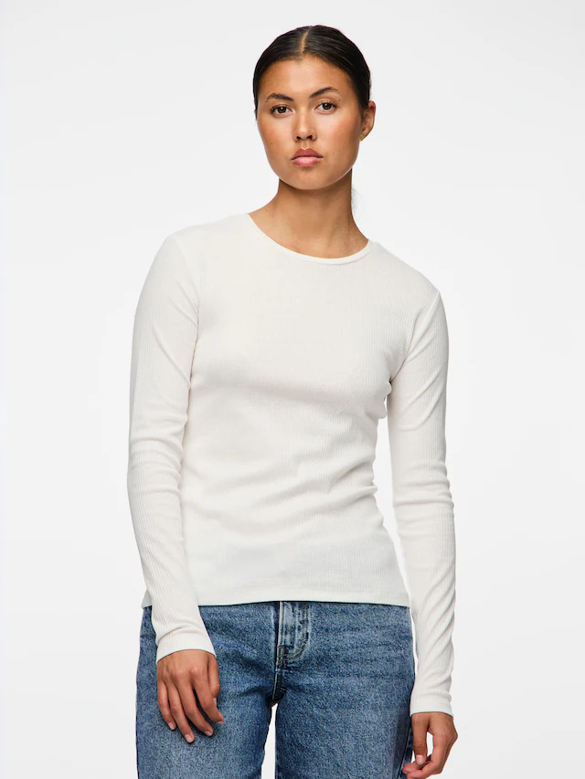 pieces Langarmshirt »PCRUKA LS TOP NOOS BC« Baumwollmischung, slim fit