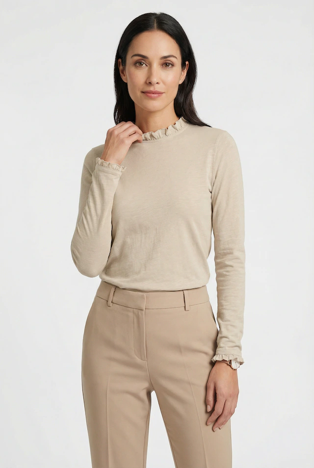 RICHROYAL Langarmshirt »2409 O Slub F LS« mit Rüschenkante an Ausschnitt und Ärmelsaum