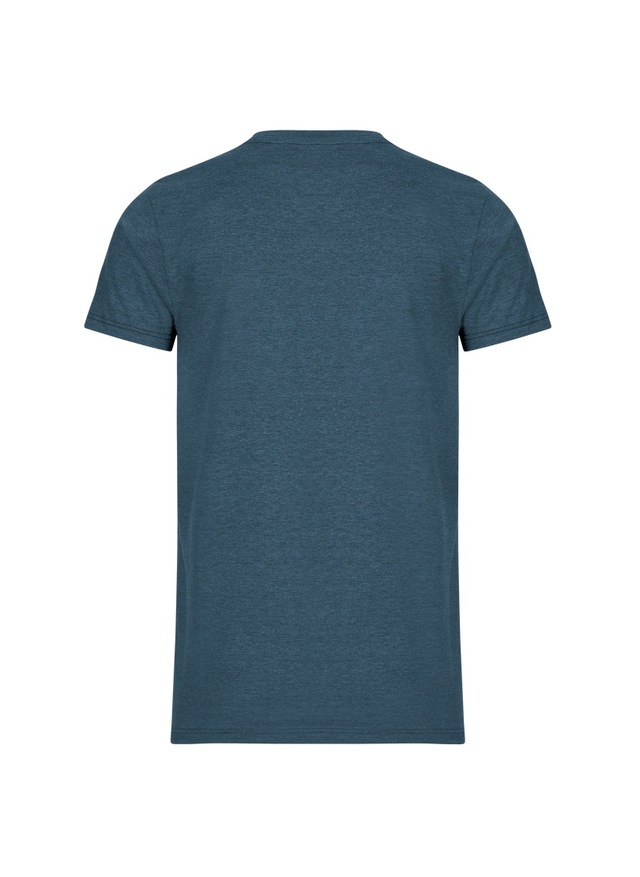 Trigema T-Shirt »TRIGEMA Slim Fit T-Shirt aus DELUXE Baumwolle« 1