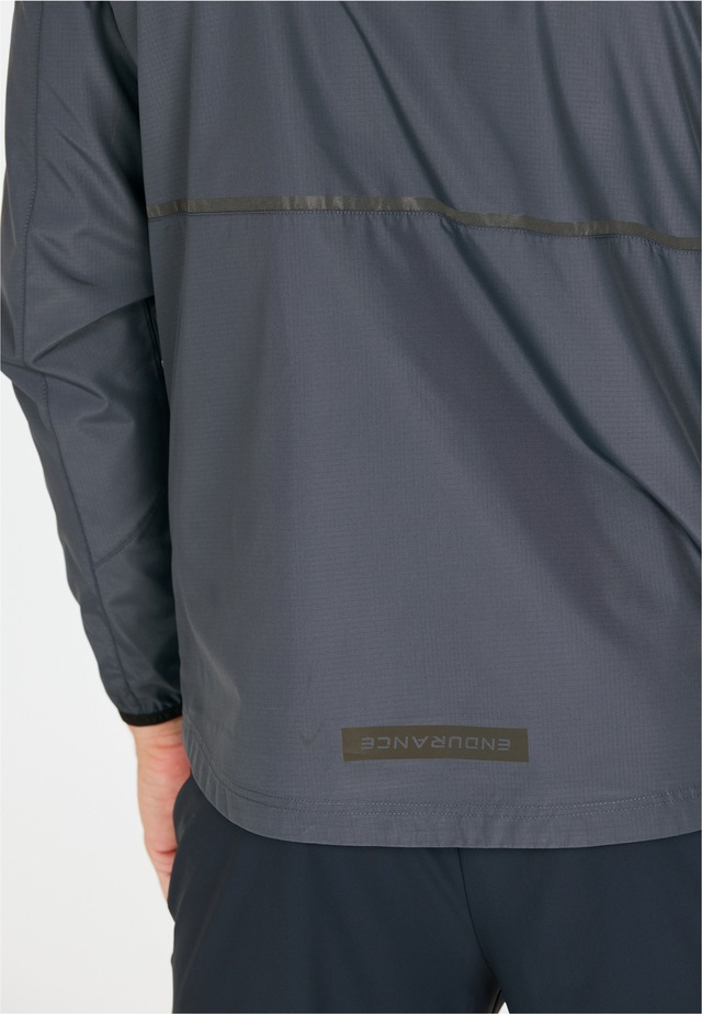 ENDURANCE Laufjacke »Hugoee« in winddichter und atmungsaktiver Qualität