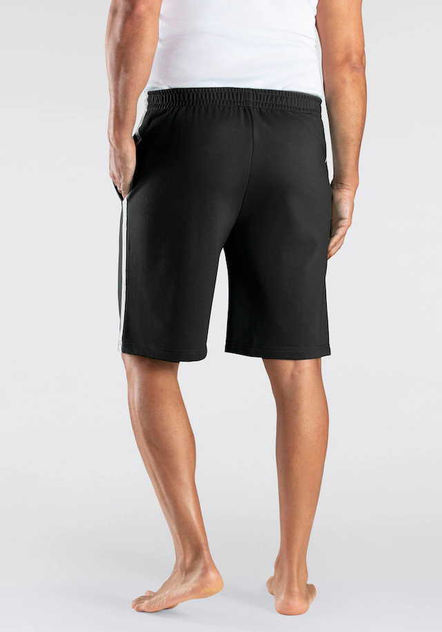 Bench. Loungewear Sweatshorts »kurze Relaxshort, Jogginghose,« weicher Sweat-Qualität