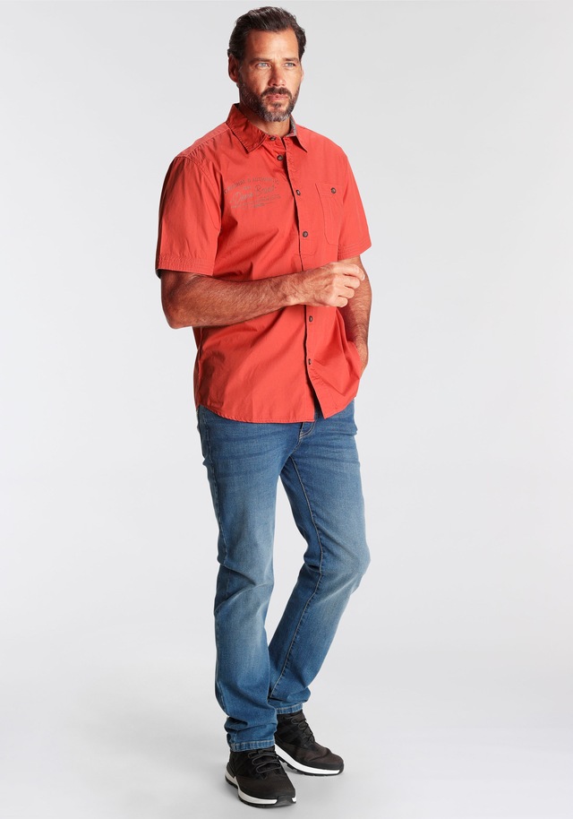 Man's World Kurzarmhemd mit kleinem Brustprint