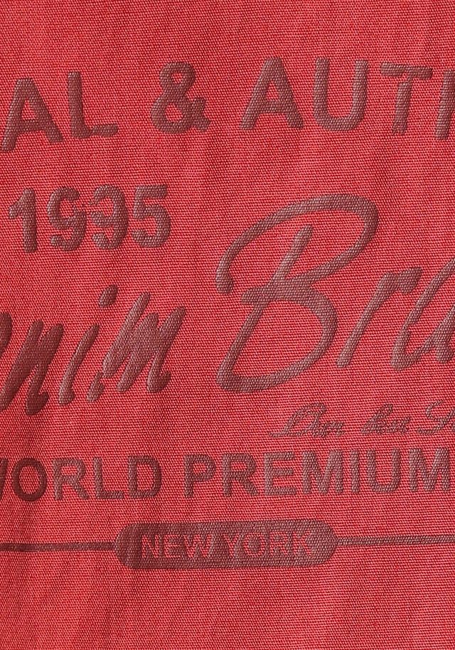 Man's World Kurzarmhemd mit kleinem Brustprint