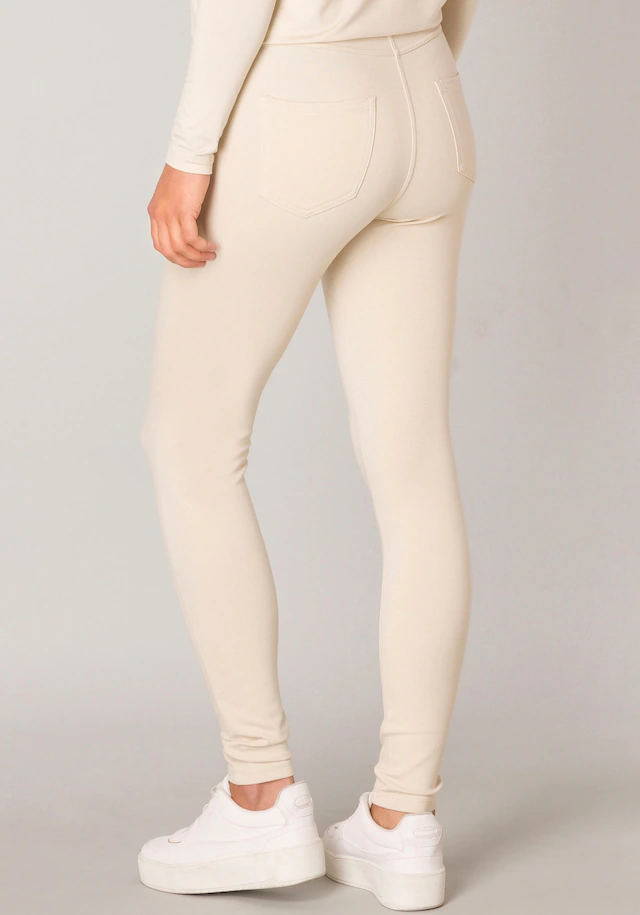 Base Level Treggings mit elastischem Bund und Viskose