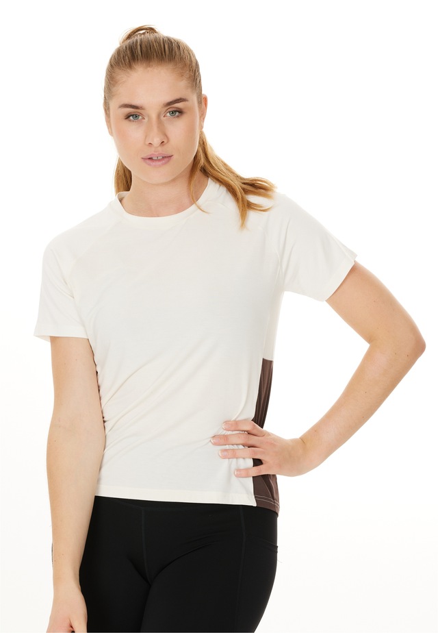 ENDURANCE Funktionsshirt »Abbye« 1 Stk. mit Stretch-Funktion und Quick Dry-Technologie